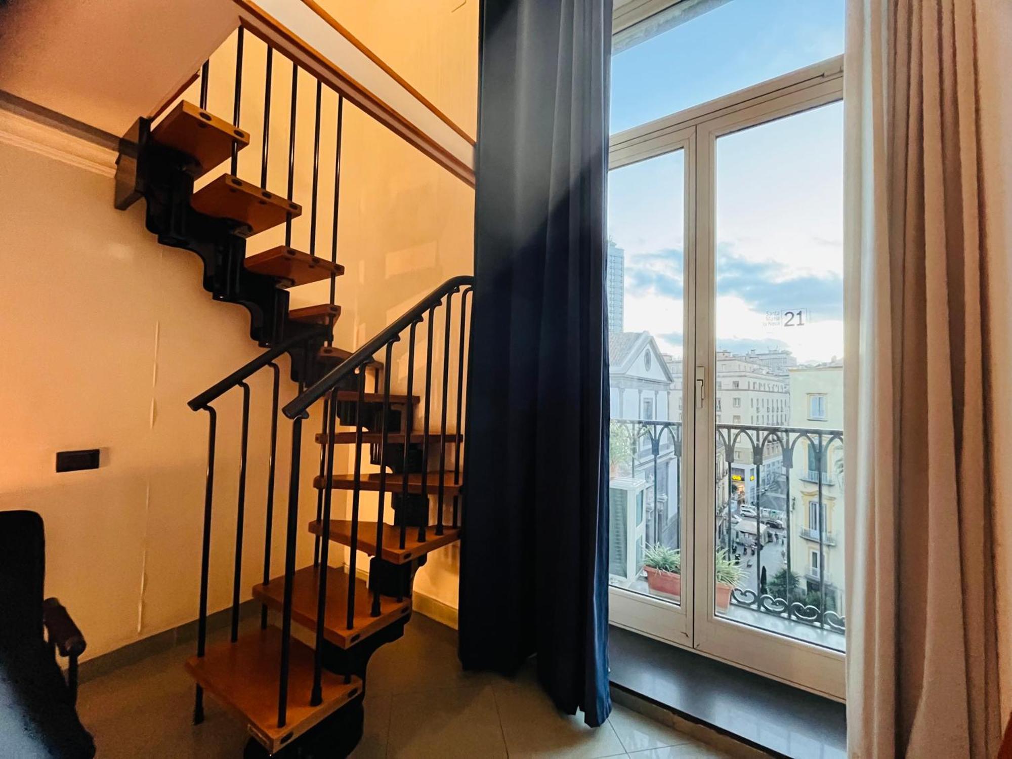 Lanova21 Bed & Breakfast Наполи Екстериор снимка