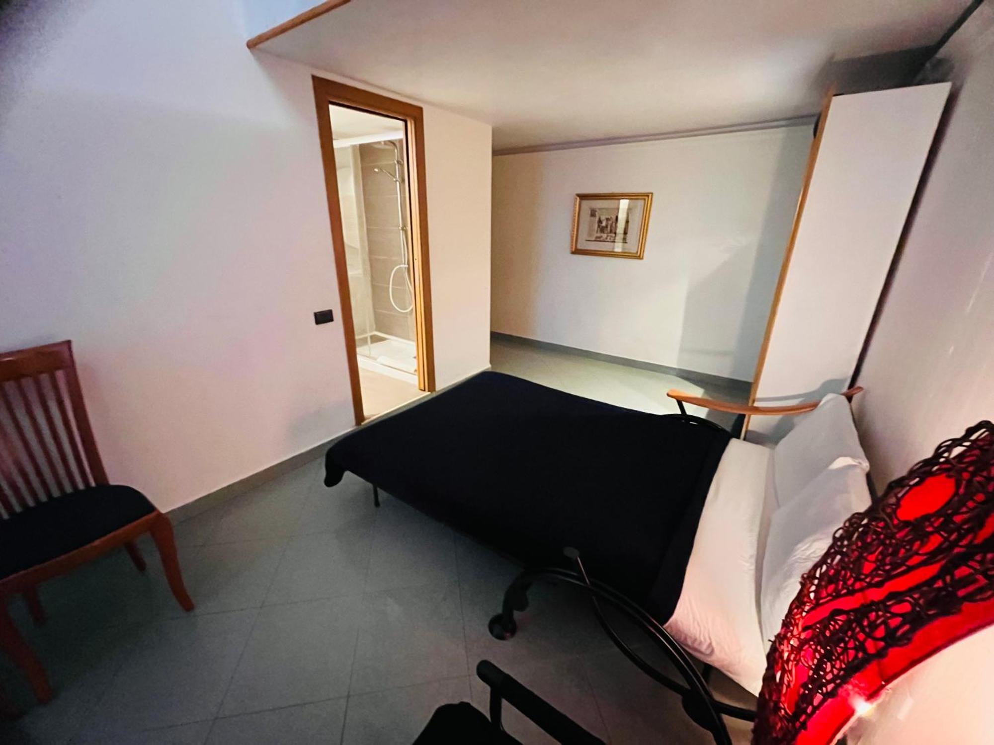 Lanova21 Bed & Breakfast Наполи Екстериор снимка