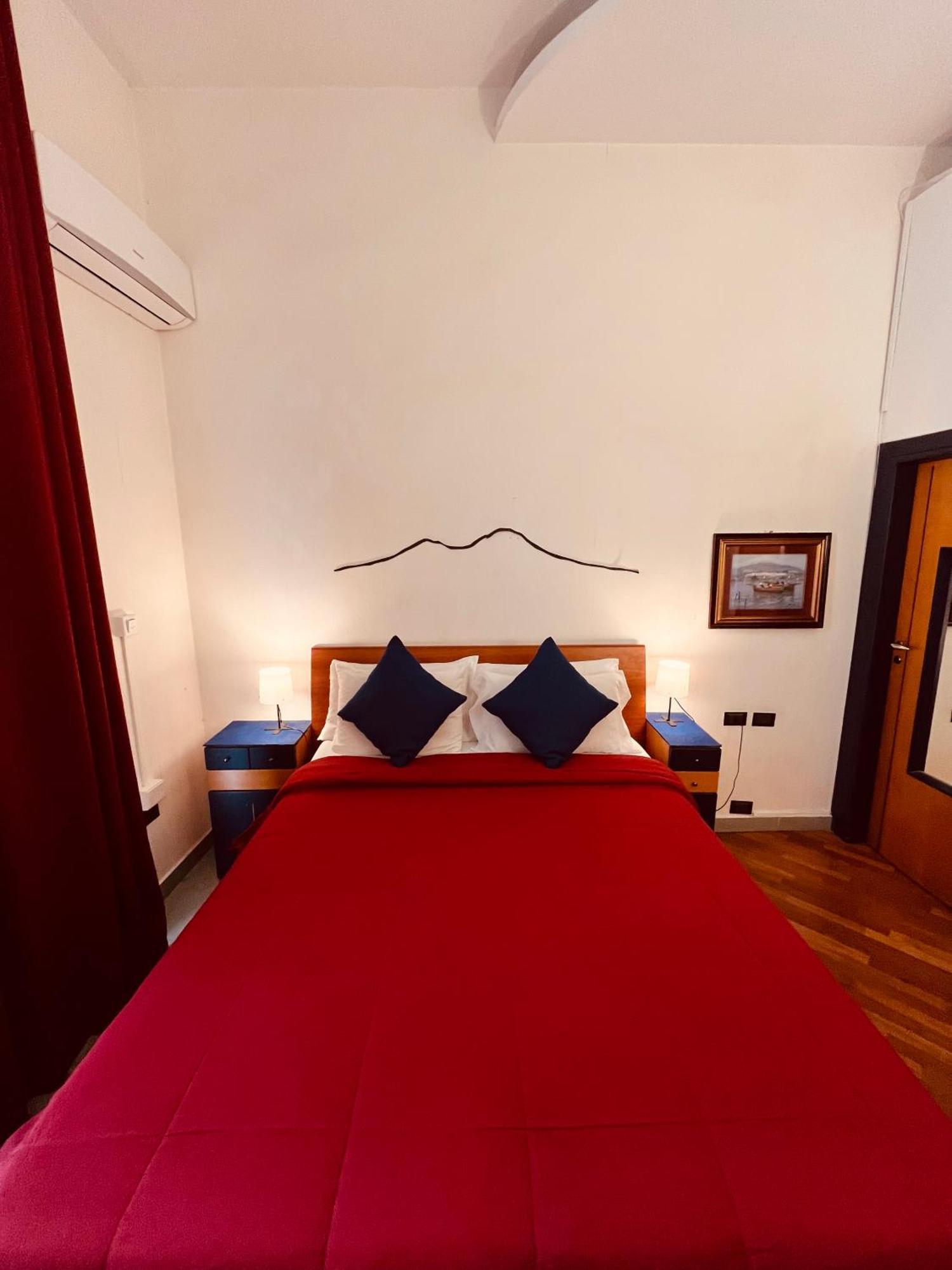 Lanova21 Bed & Breakfast Наполи Екстериор снимка